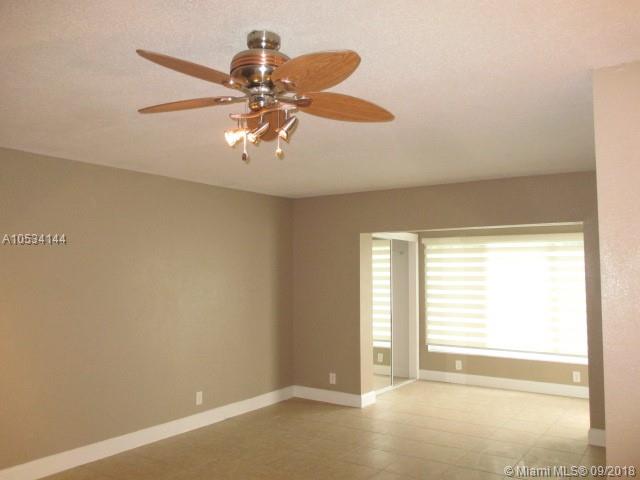 WELLEBY TOWNHOME 1 CONDO - Residential