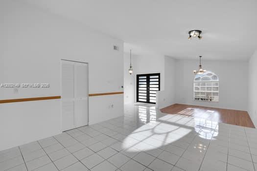 CHRISTYS 3RD ADDN - Residential Lease