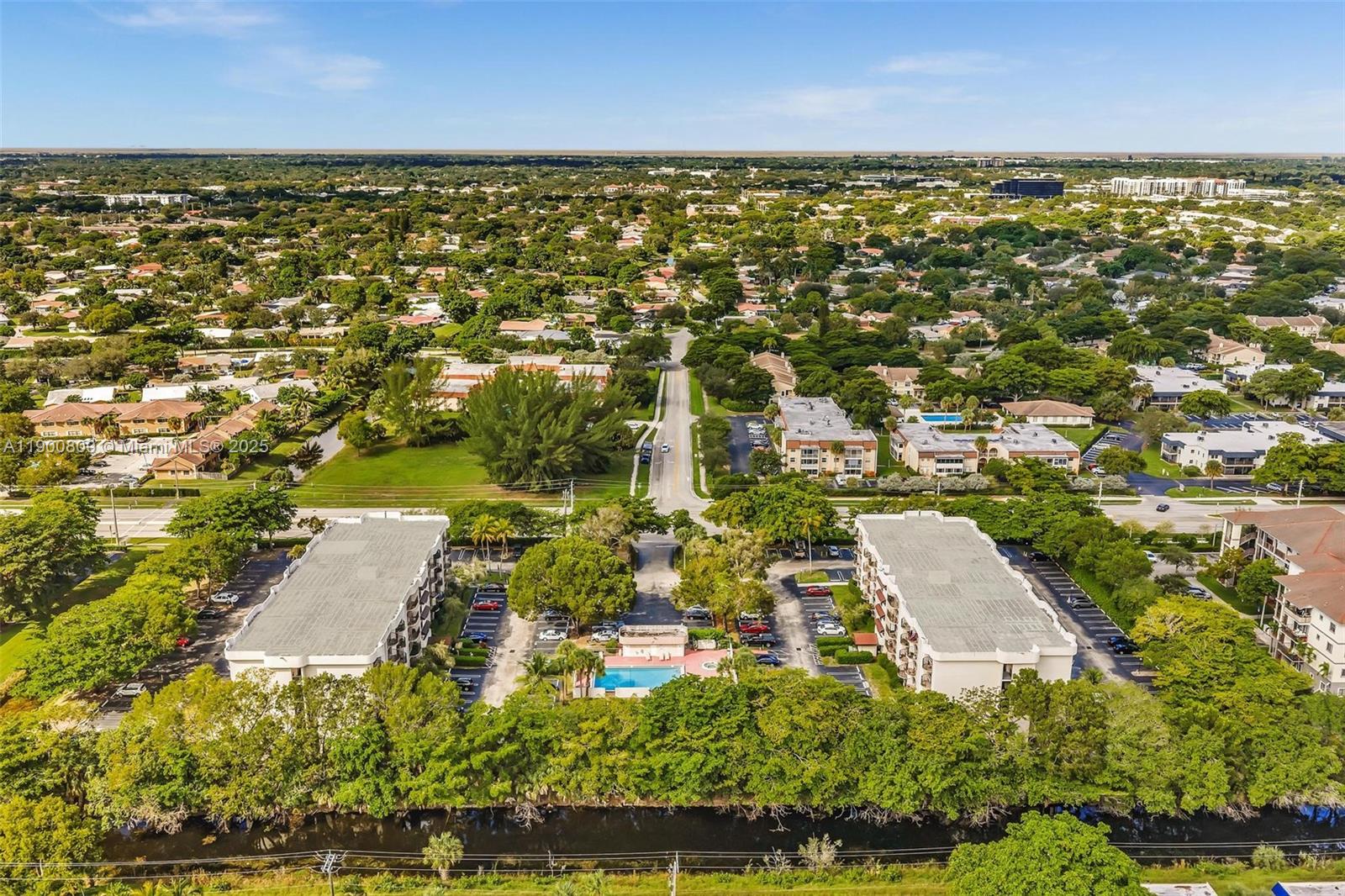 CORAL SPRINGS TOWER CLUB - Residential