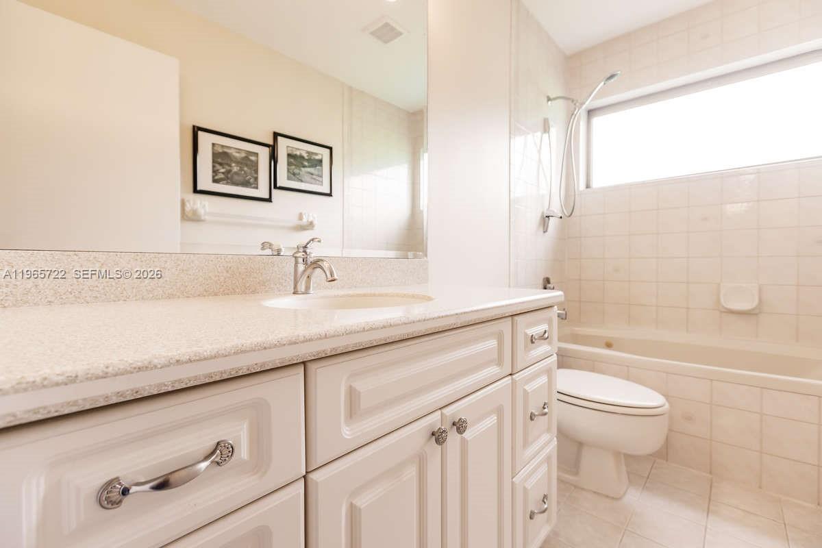 Acreage & Unrec - Residential