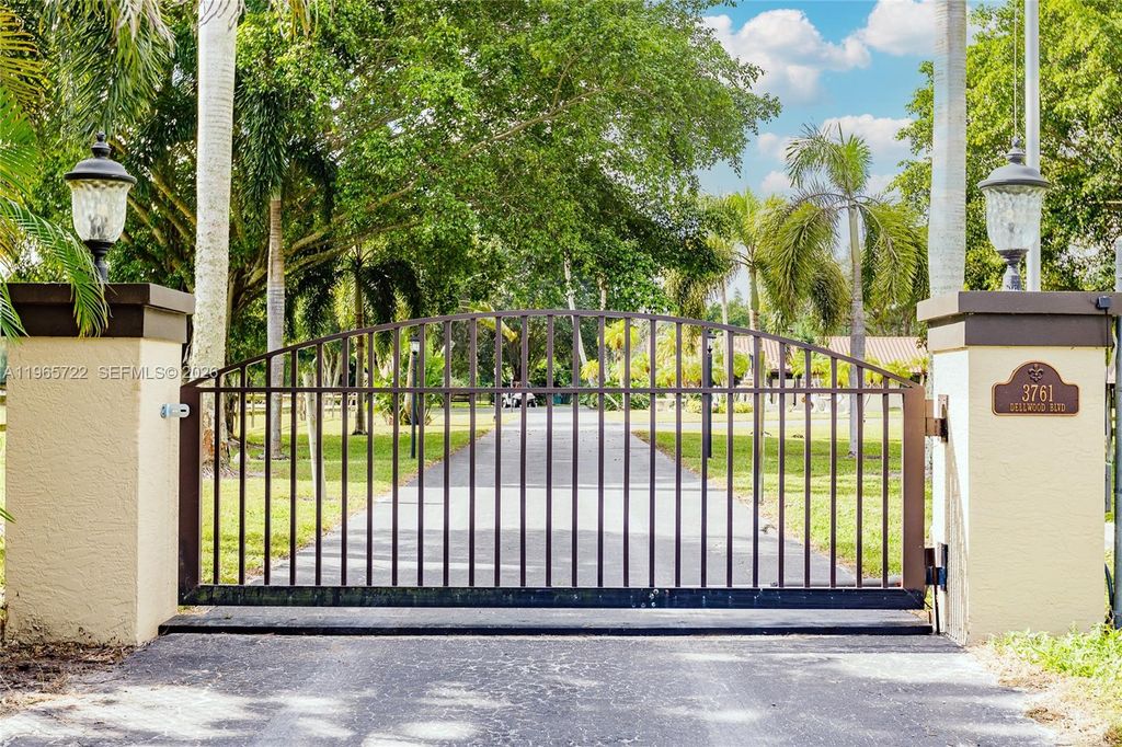 Photo of 3761 Dellwood Blvd, Loxahatchee, FL 33470 (MLS # A11965722)