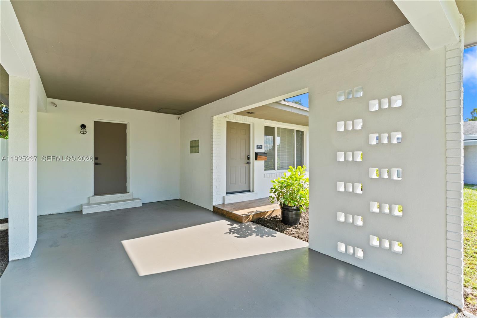 MIDLAND 1ST ADD - Residential