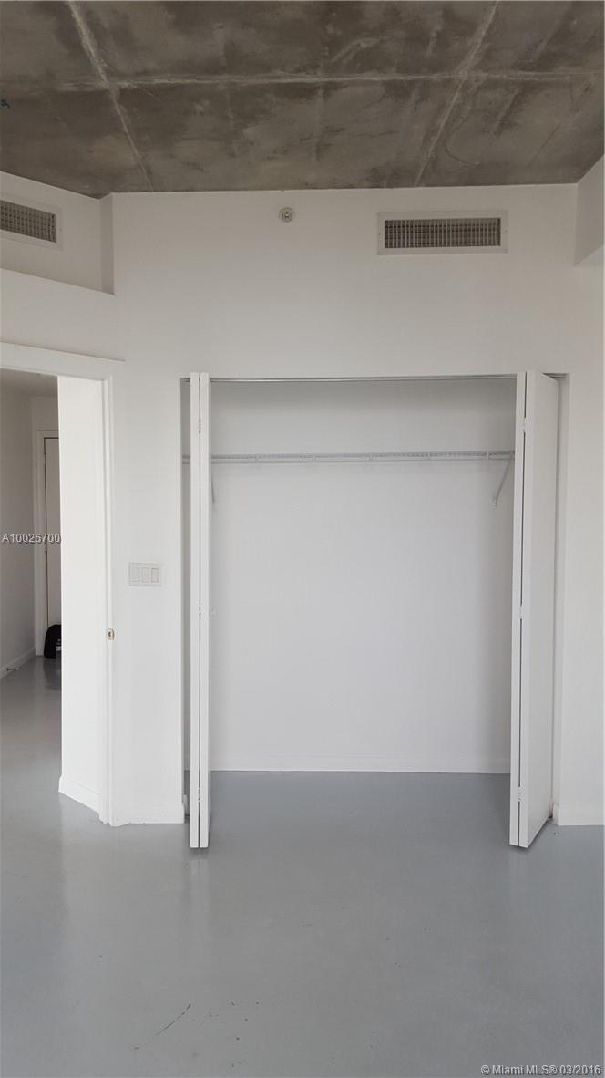 Loft Downtown Condo - Residential Lease