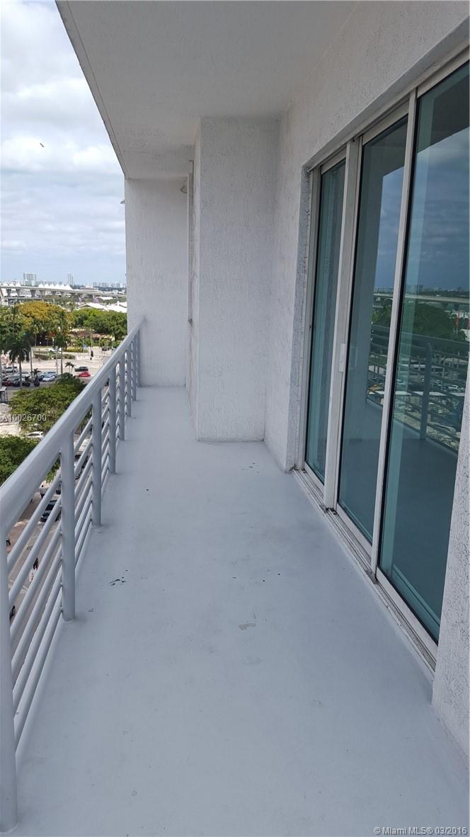 Loft Downtown Condo - Residential Lease