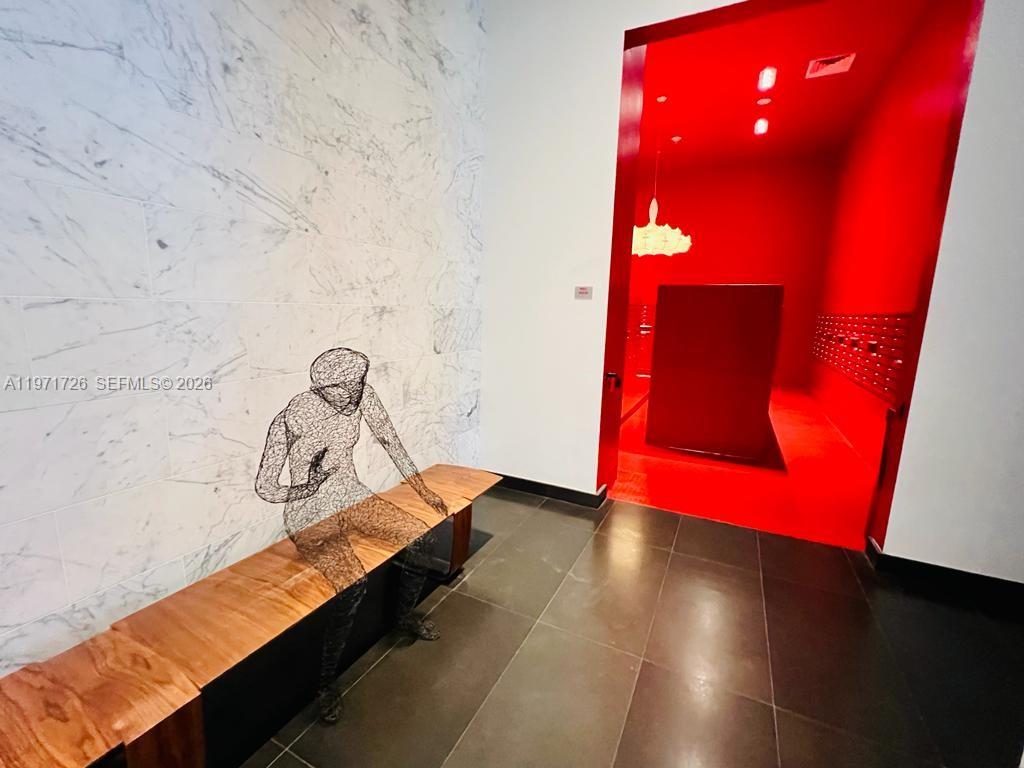CANVAS CONDO - Residential Lease
