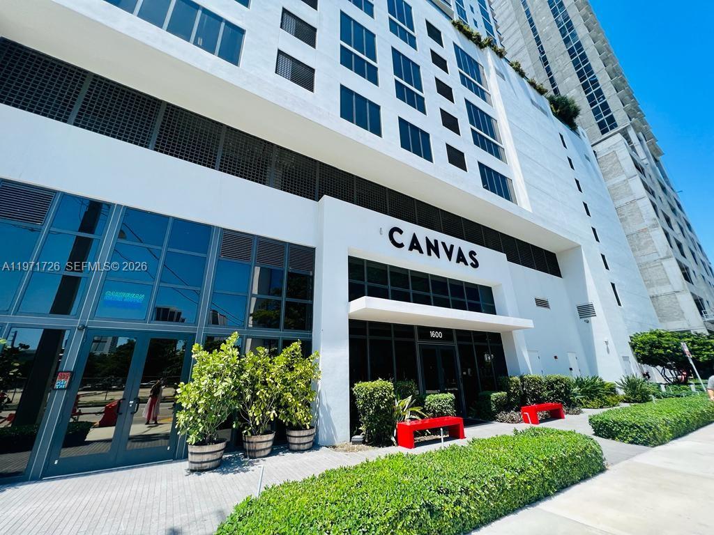 CANVAS CONDO - Residential Lease