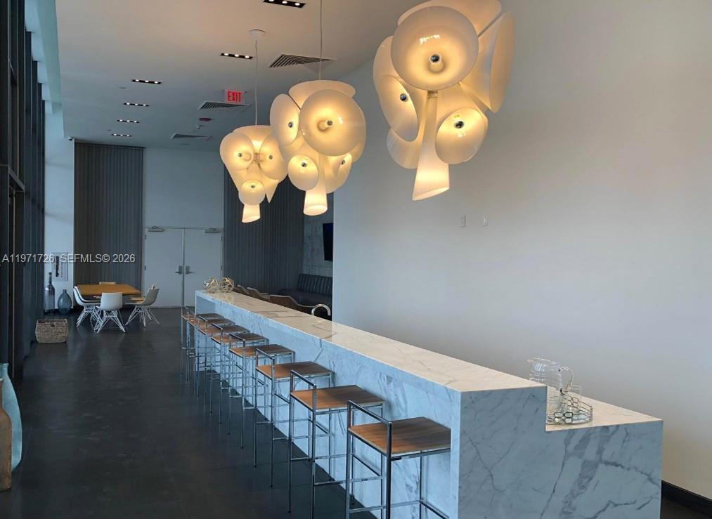 CANVAS CONDO - Residential Lease