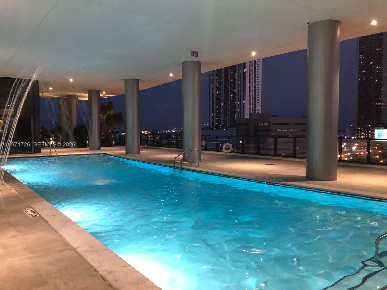CANVAS CONDO - Residential Lease