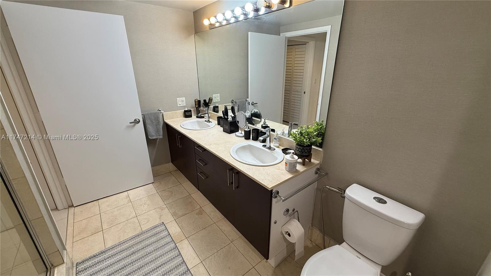 OCEAN POINT BEACH CLUB CO - Residential