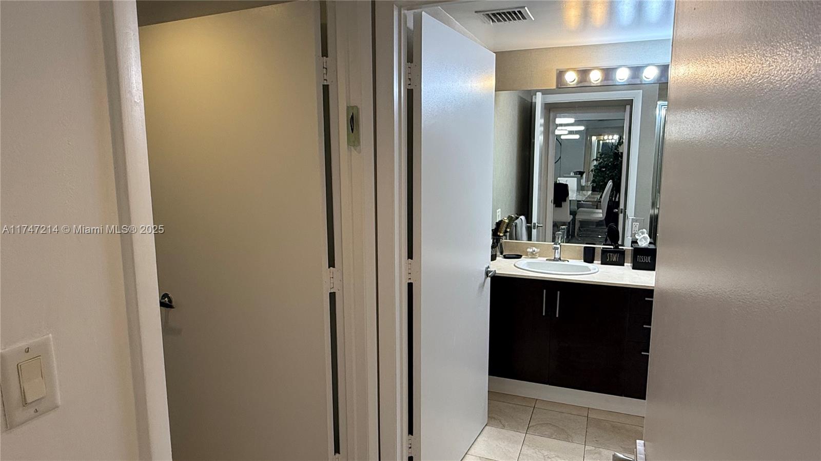 OCEAN POINT BEACH CLUB CO - Residential