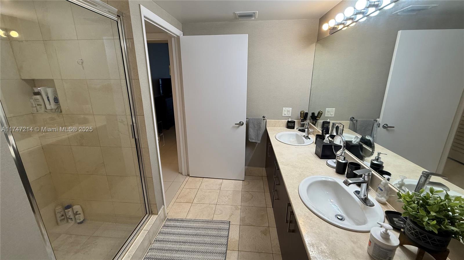 OCEAN POINT BEACH CLUB CO - Residential