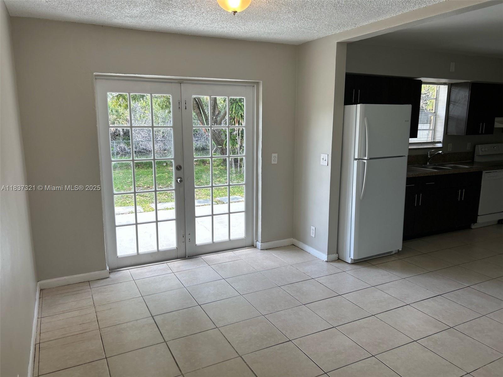 4021 NW 7th Ave