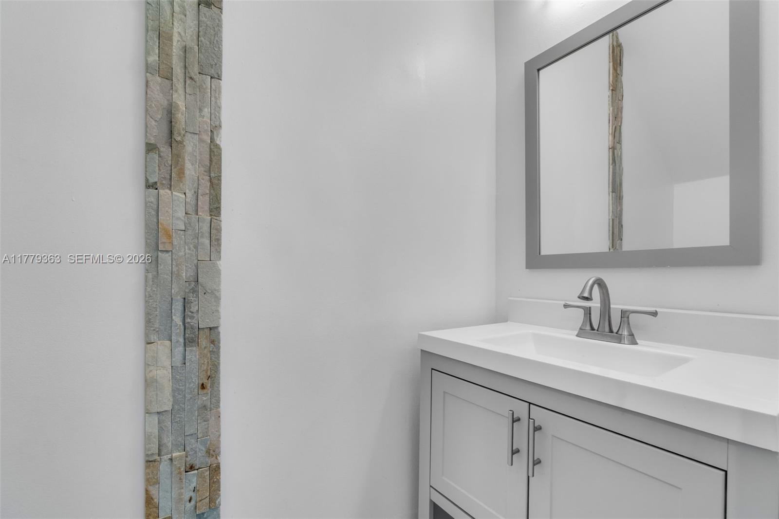 VILLAS AT CARMEL CONDO NO - Residential