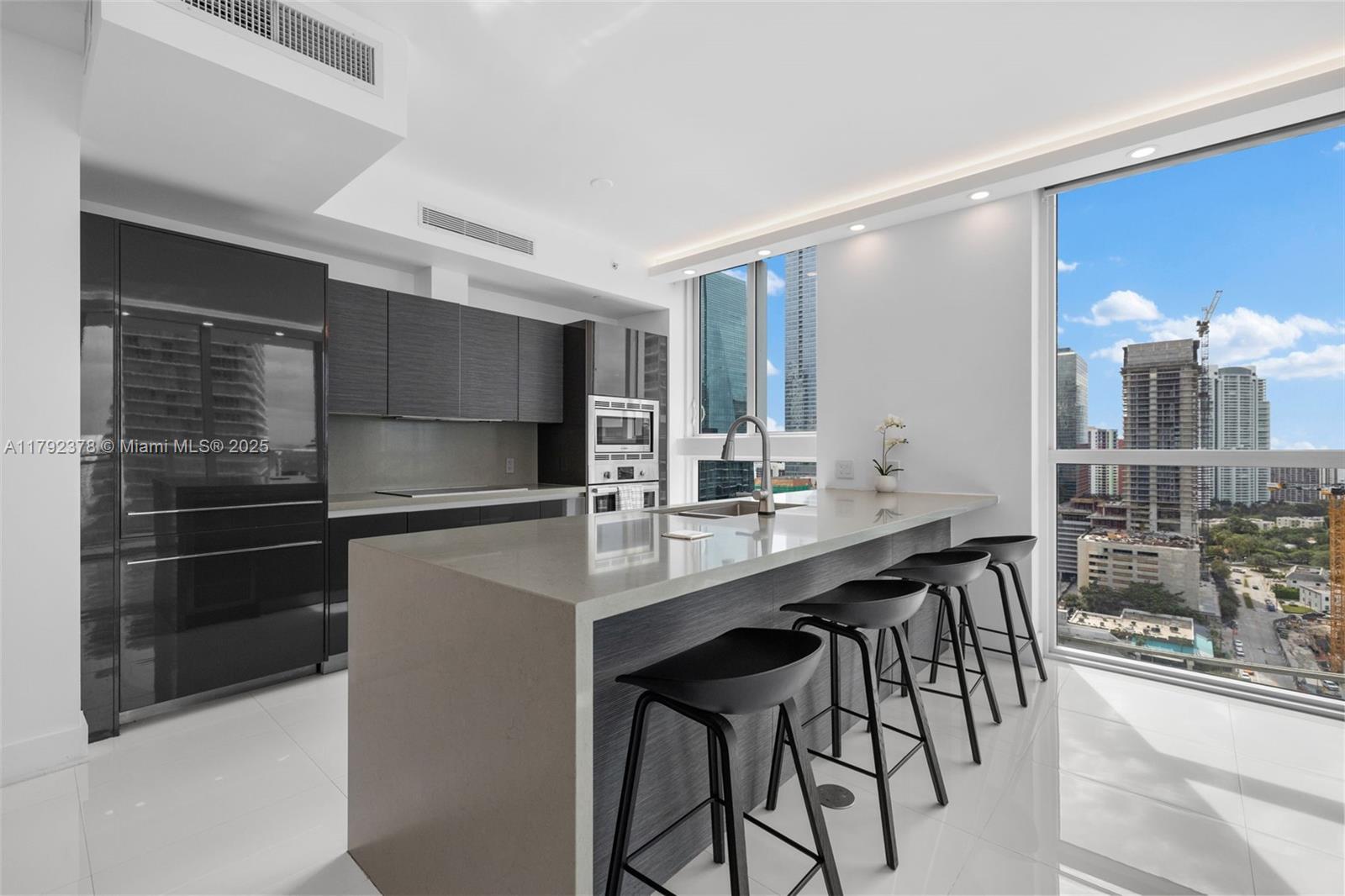 THE BONDO (1080 BRICKELL) - Residential