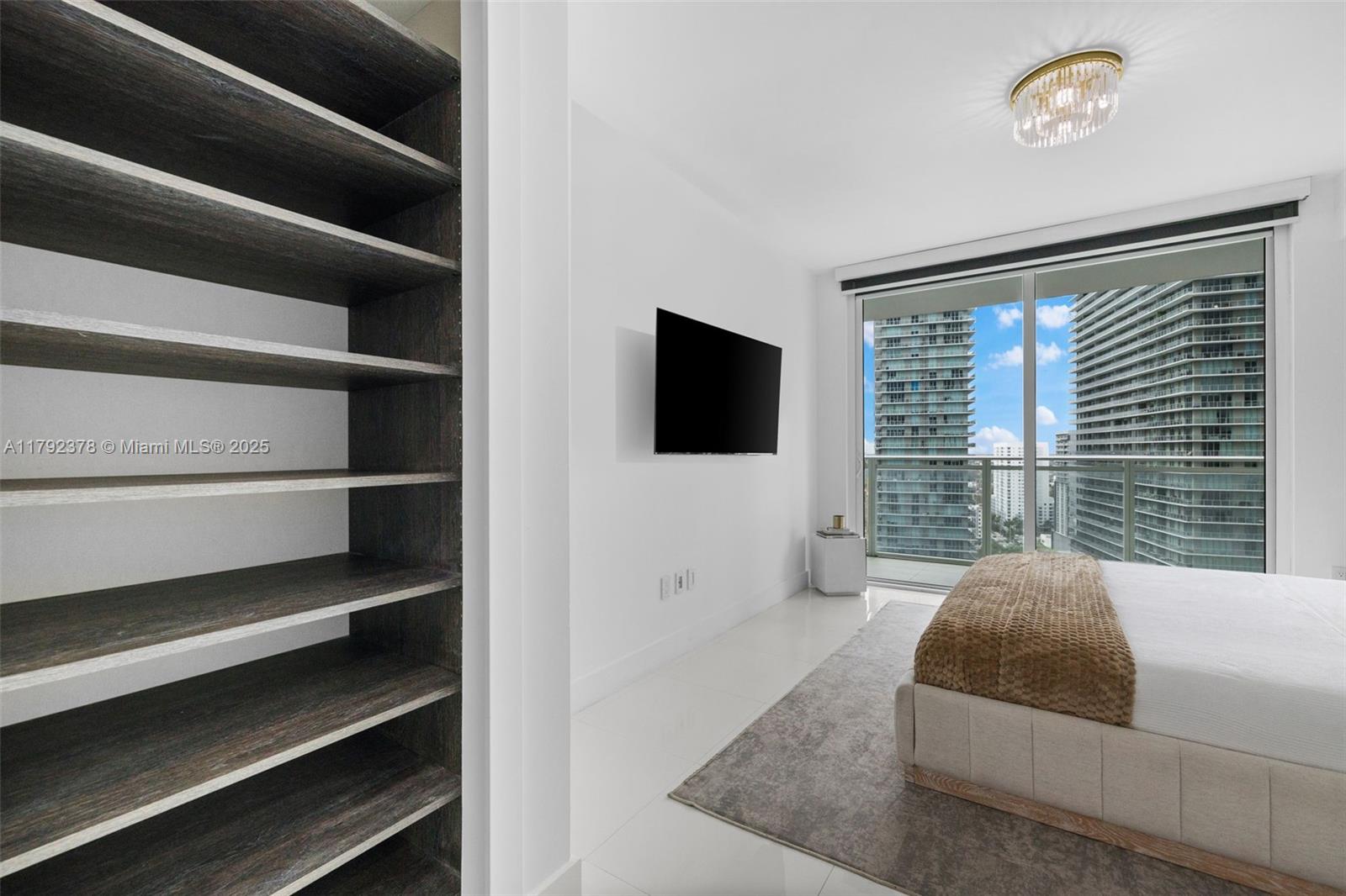 THE BONDO (1080 BRICKELL) - Residential