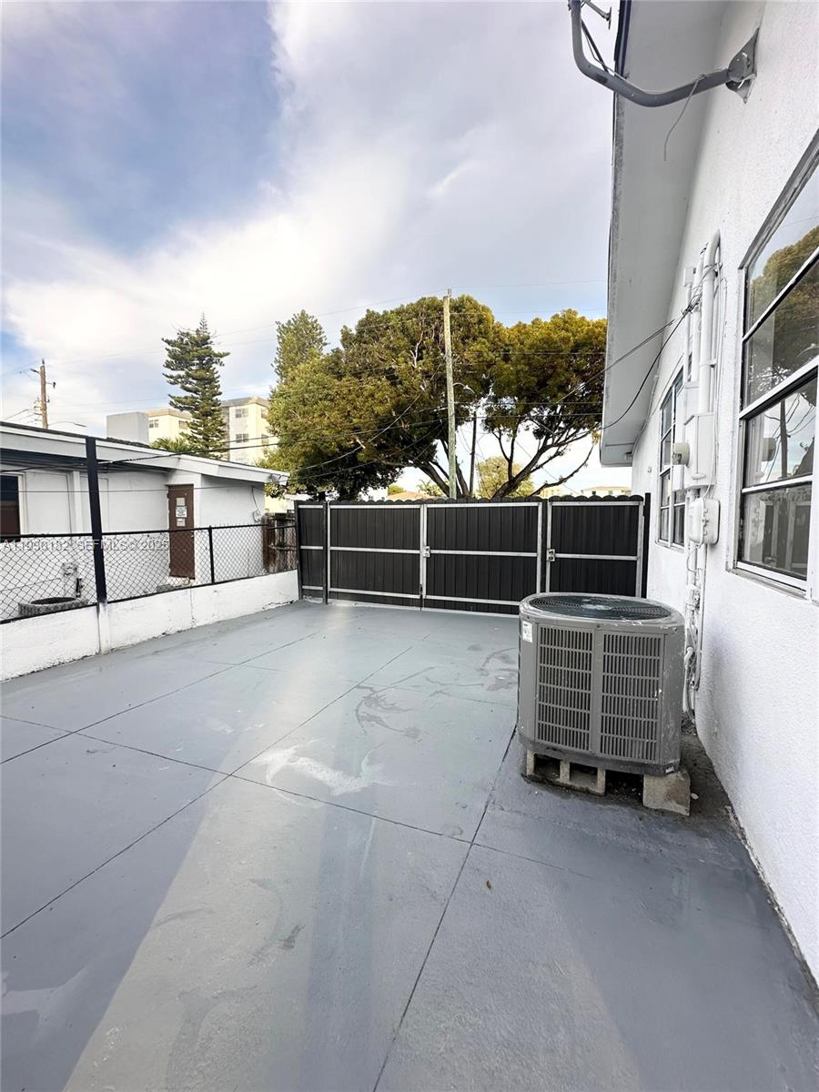 IDLEWILD PARK - Residential