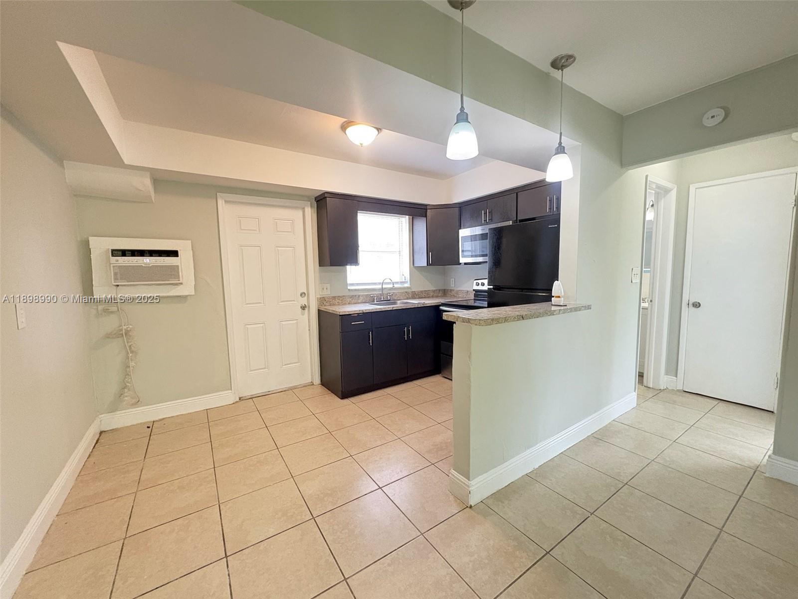 TAMARAC FOREST - Residential Lease