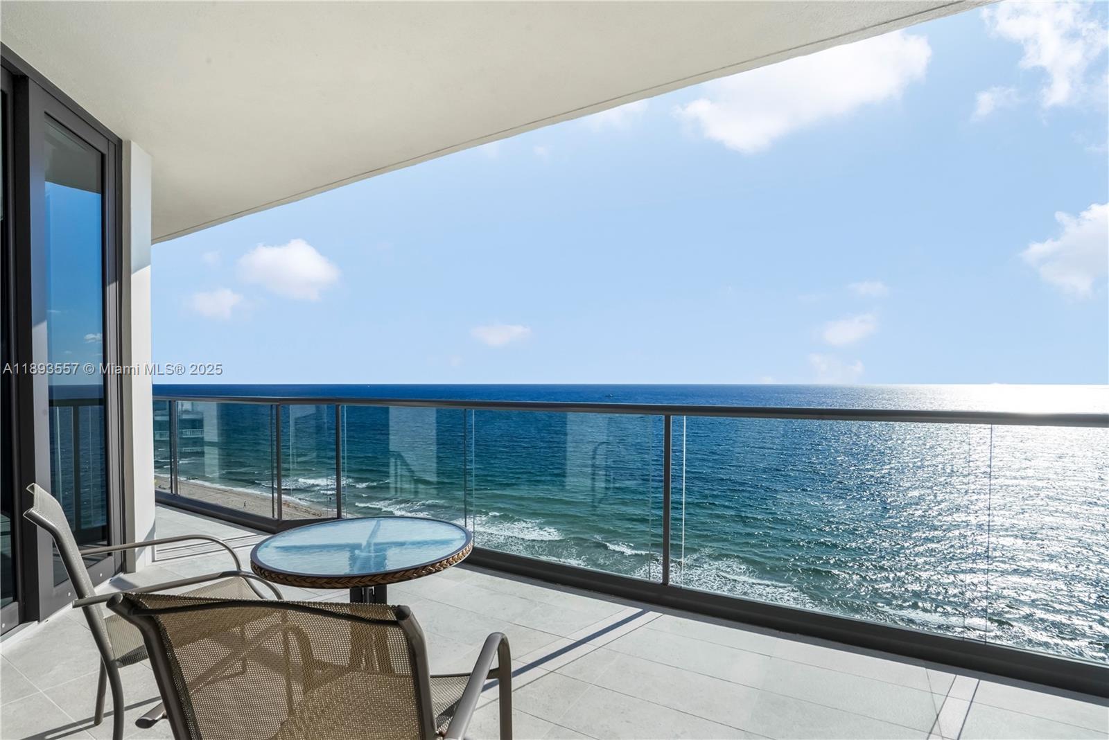 CRITERION CONDO - Residential