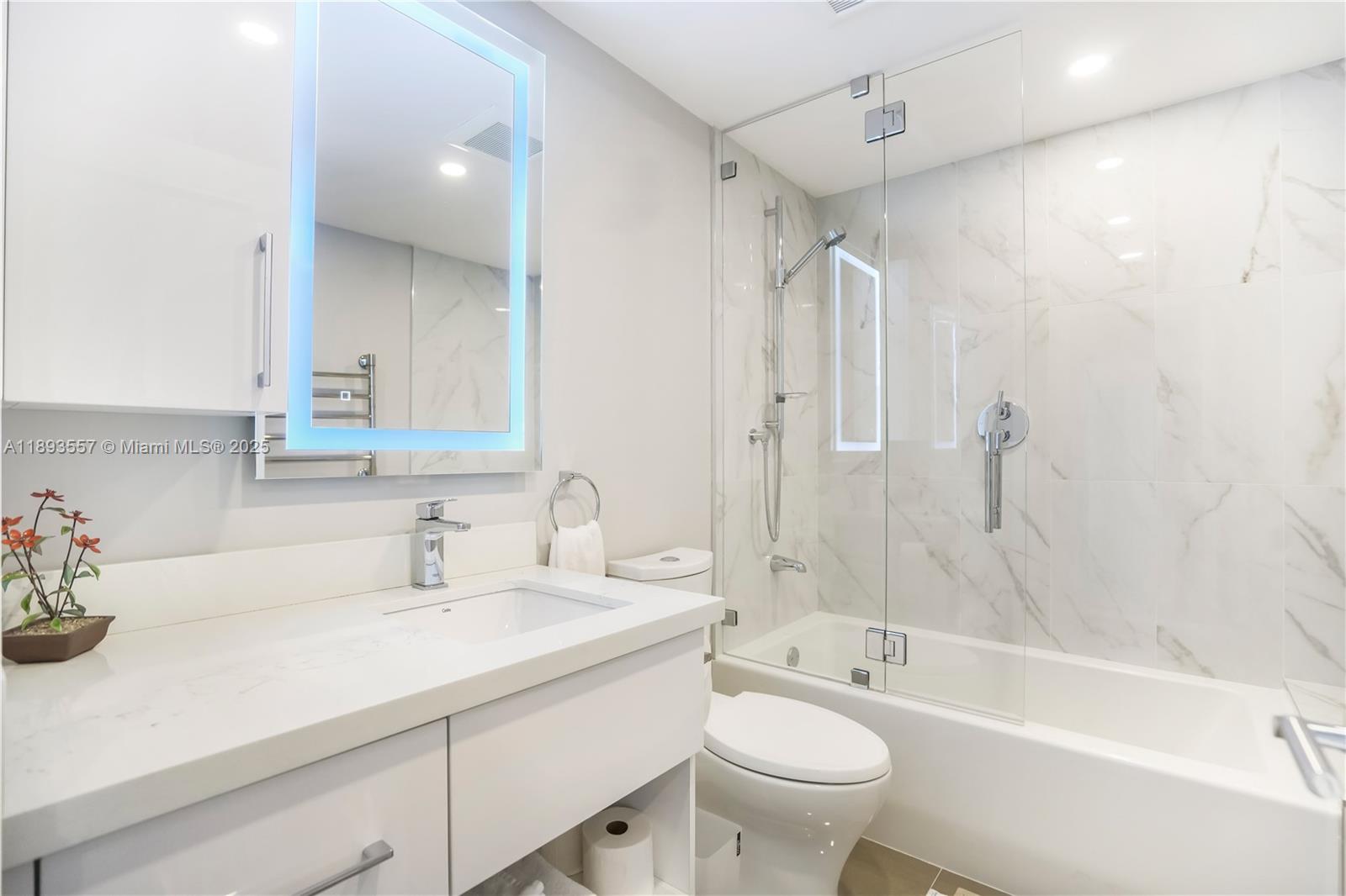 CRITERION CONDO - Residential