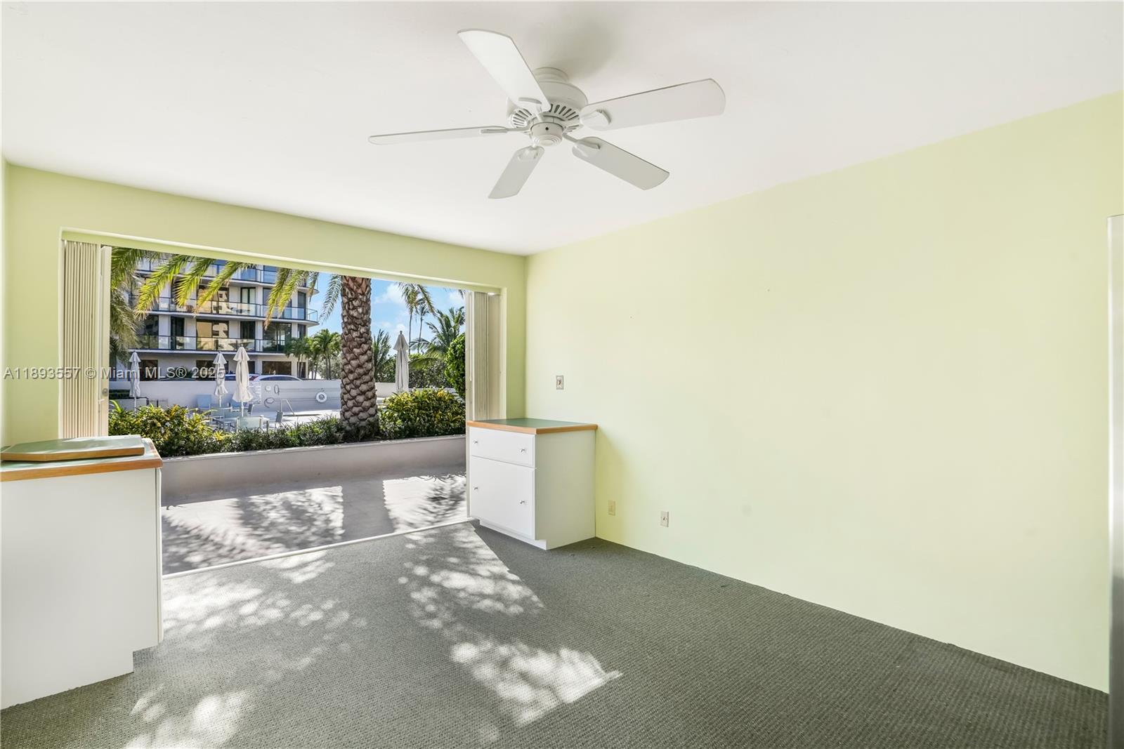 CRITERION CONDO - Residential