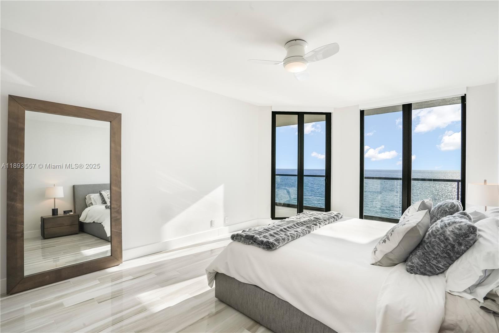 CRITERION CONDO - Residential