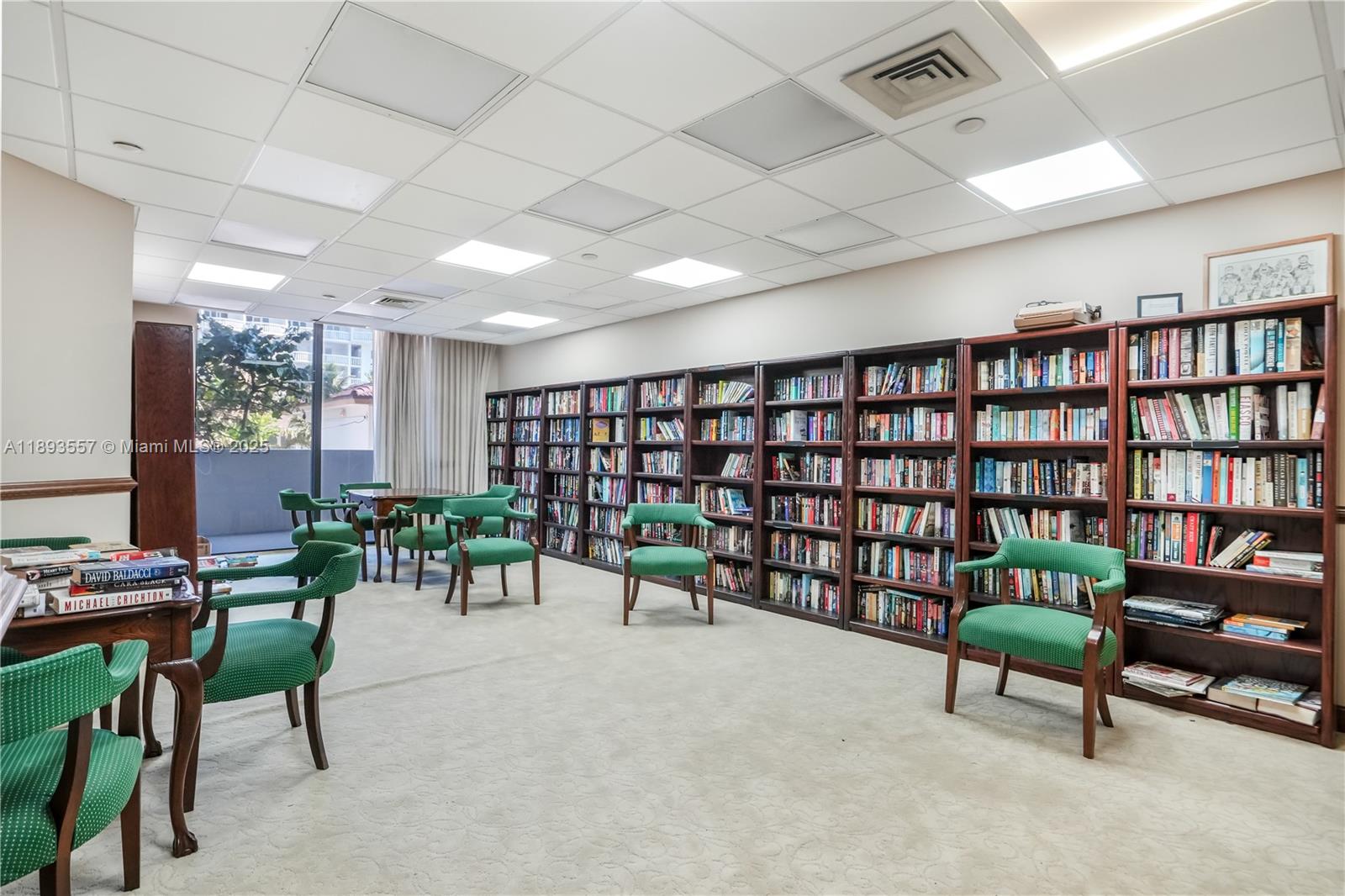 CRITERION CONDO - Residential