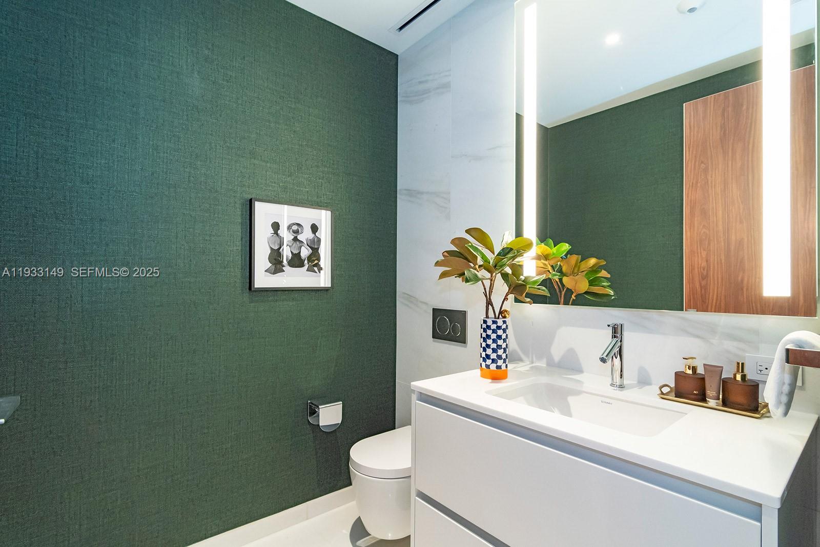 Aston Martin Residences - Residential