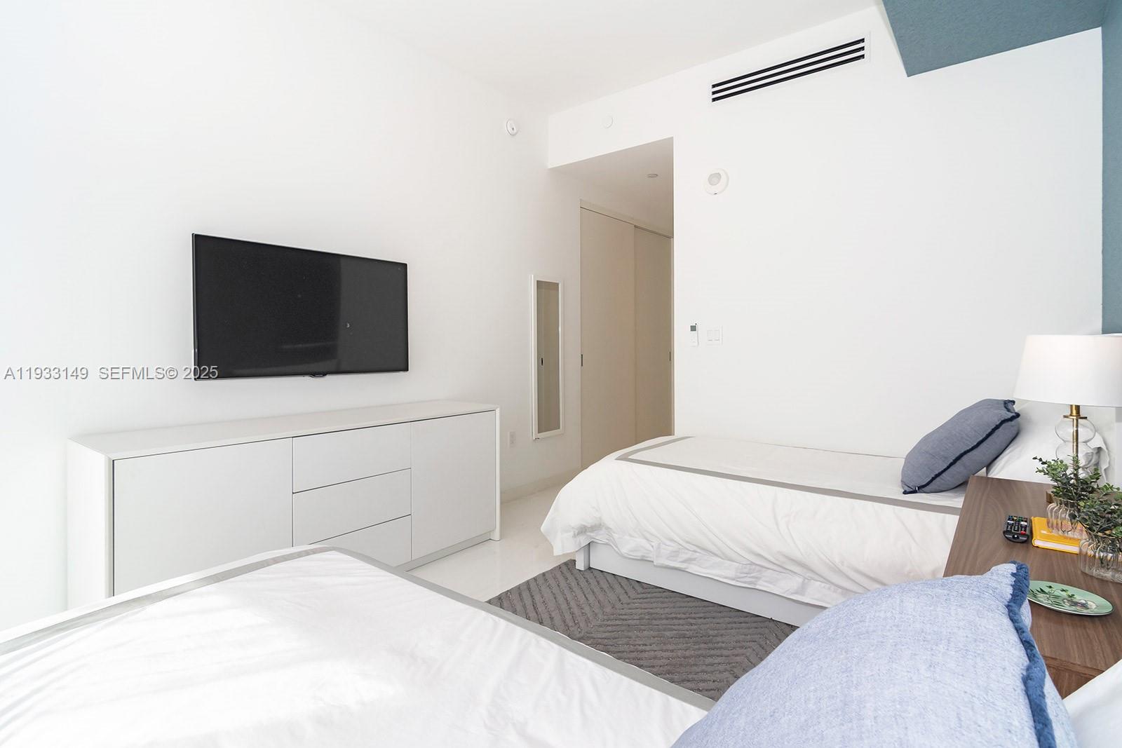 Aston Martin Residences - Residential