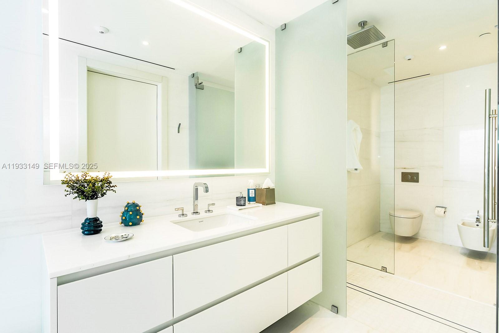 Aston Martin Residences - Residential