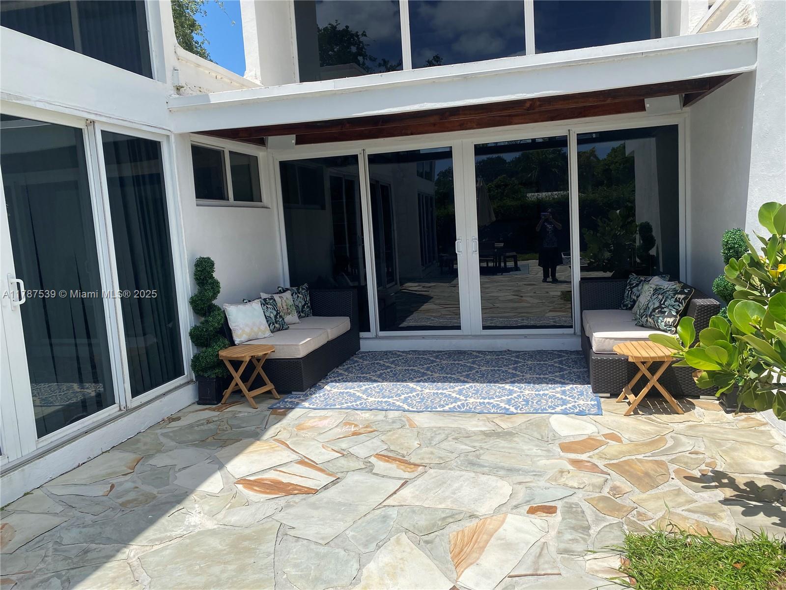 VENETIAN ISLES 2ND SEC - Residential Lease