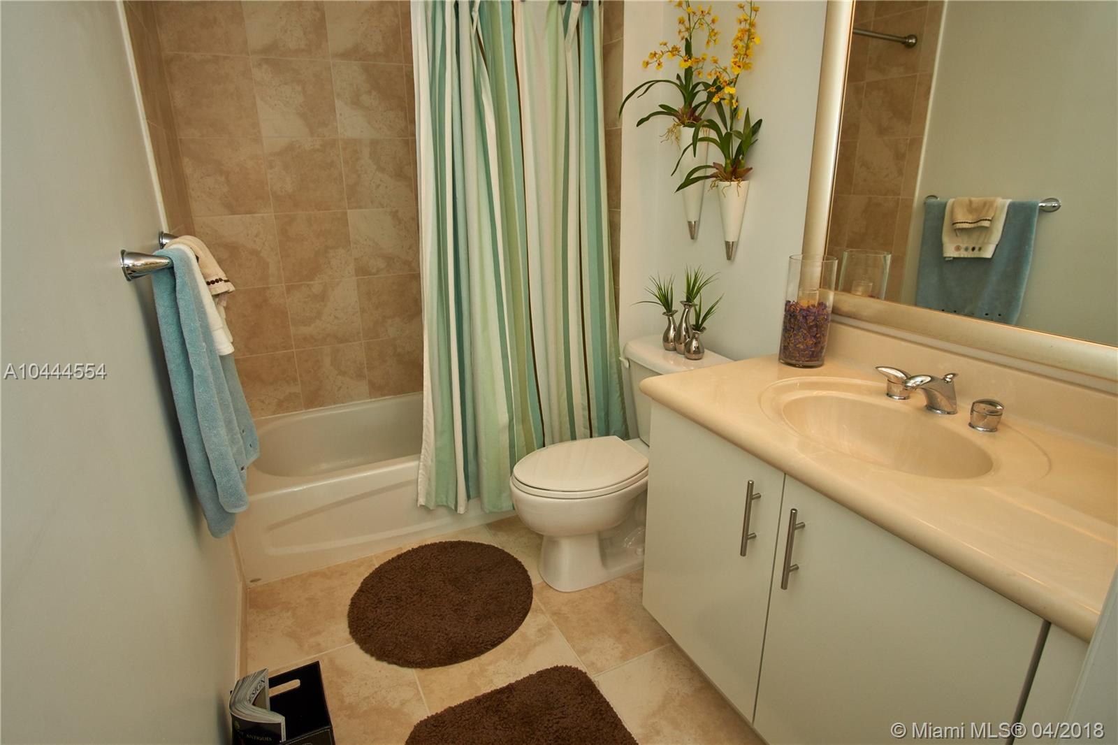 360 CONDO A - Residential