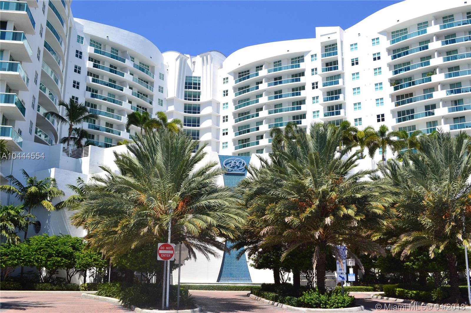 360 CONDO A - Residential