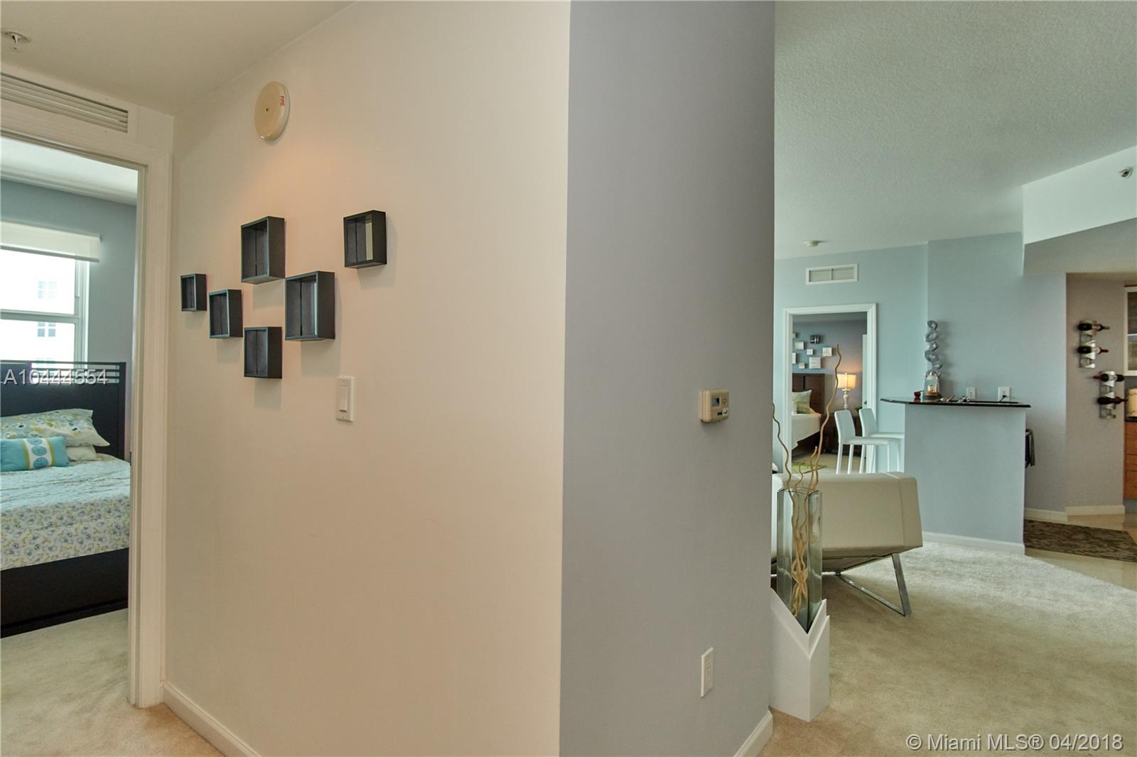 360 CONDO A - Residential