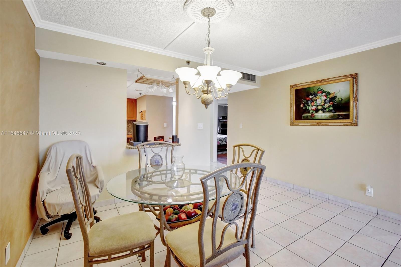 ROLLING HILLS GOLF AND - Residential