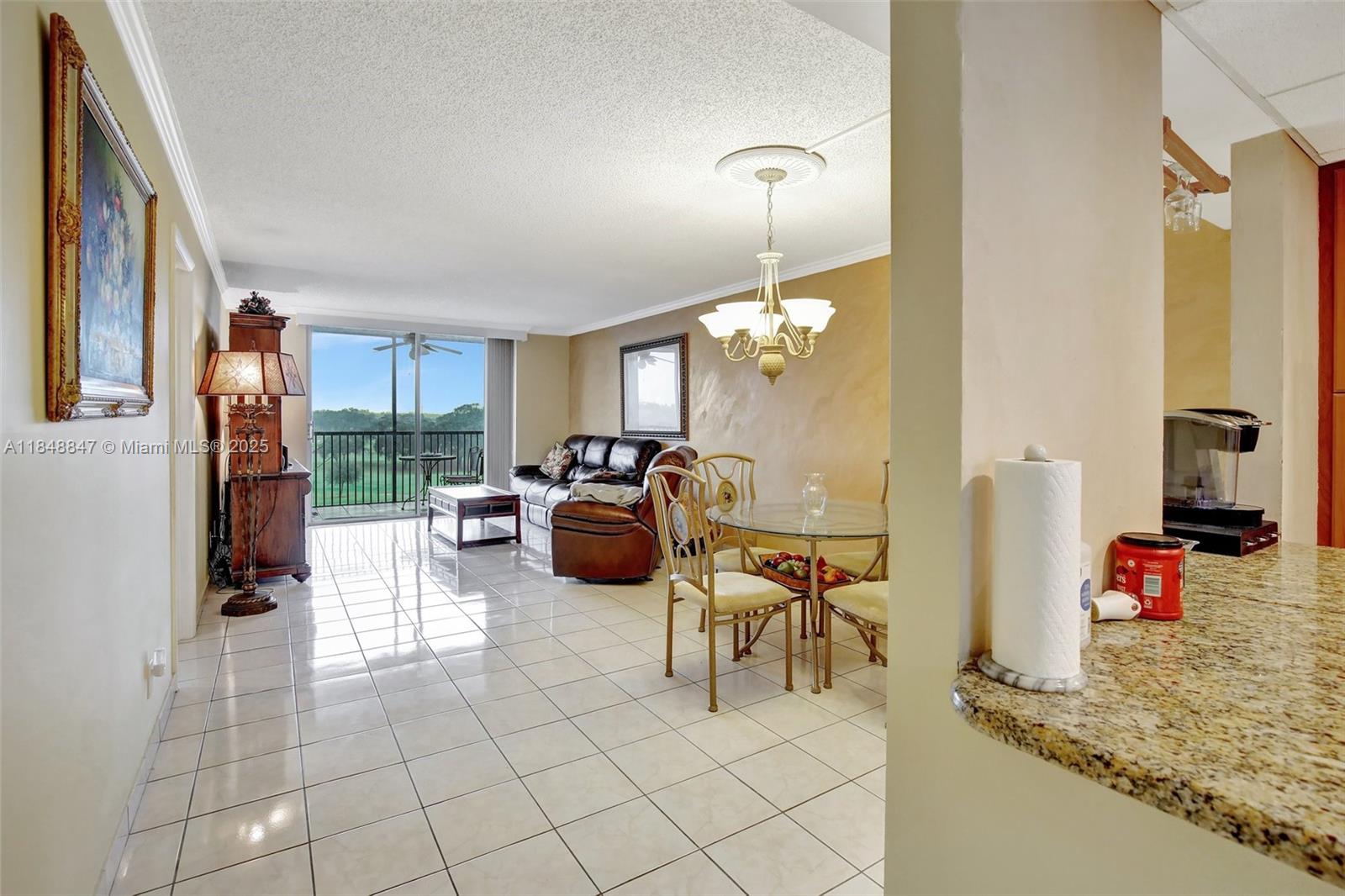 ROLLING HILLS GOLF AND - Residential