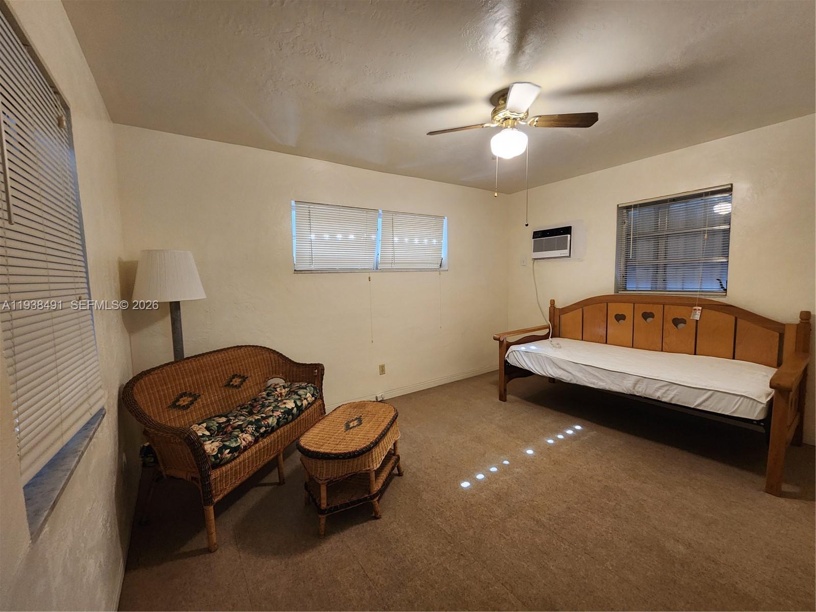 ALDEN MANOR - Residential