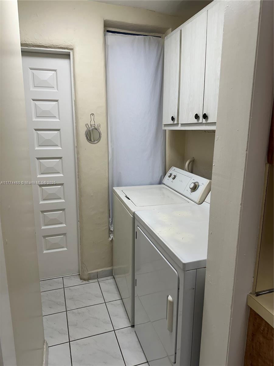 OAK TERRACE - Residential Income