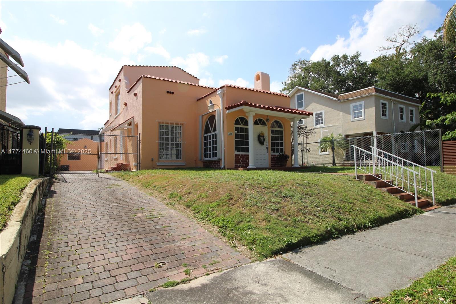 OAK TERRACE - Residential Income