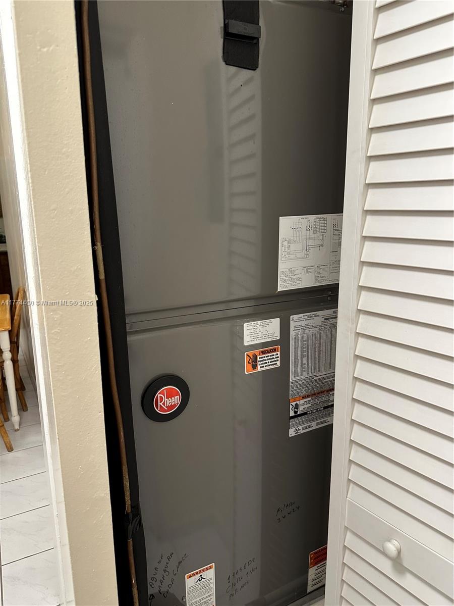 OAK TERRACE - Residential Income