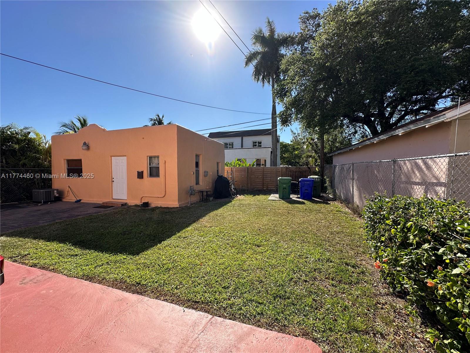 OAK TERRACE - Residential Income