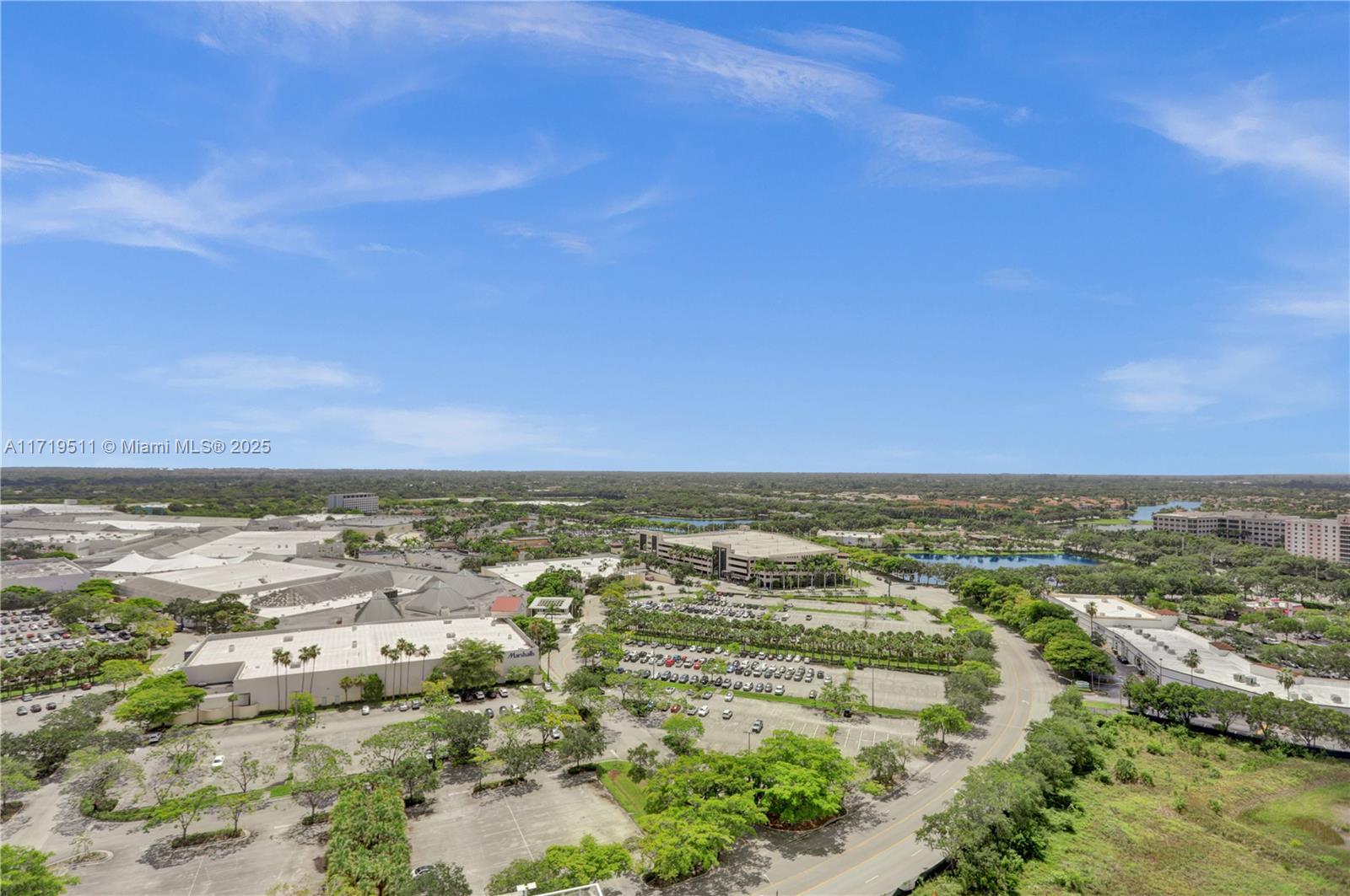 METROPICA NORTH TOWER ONE - Residential