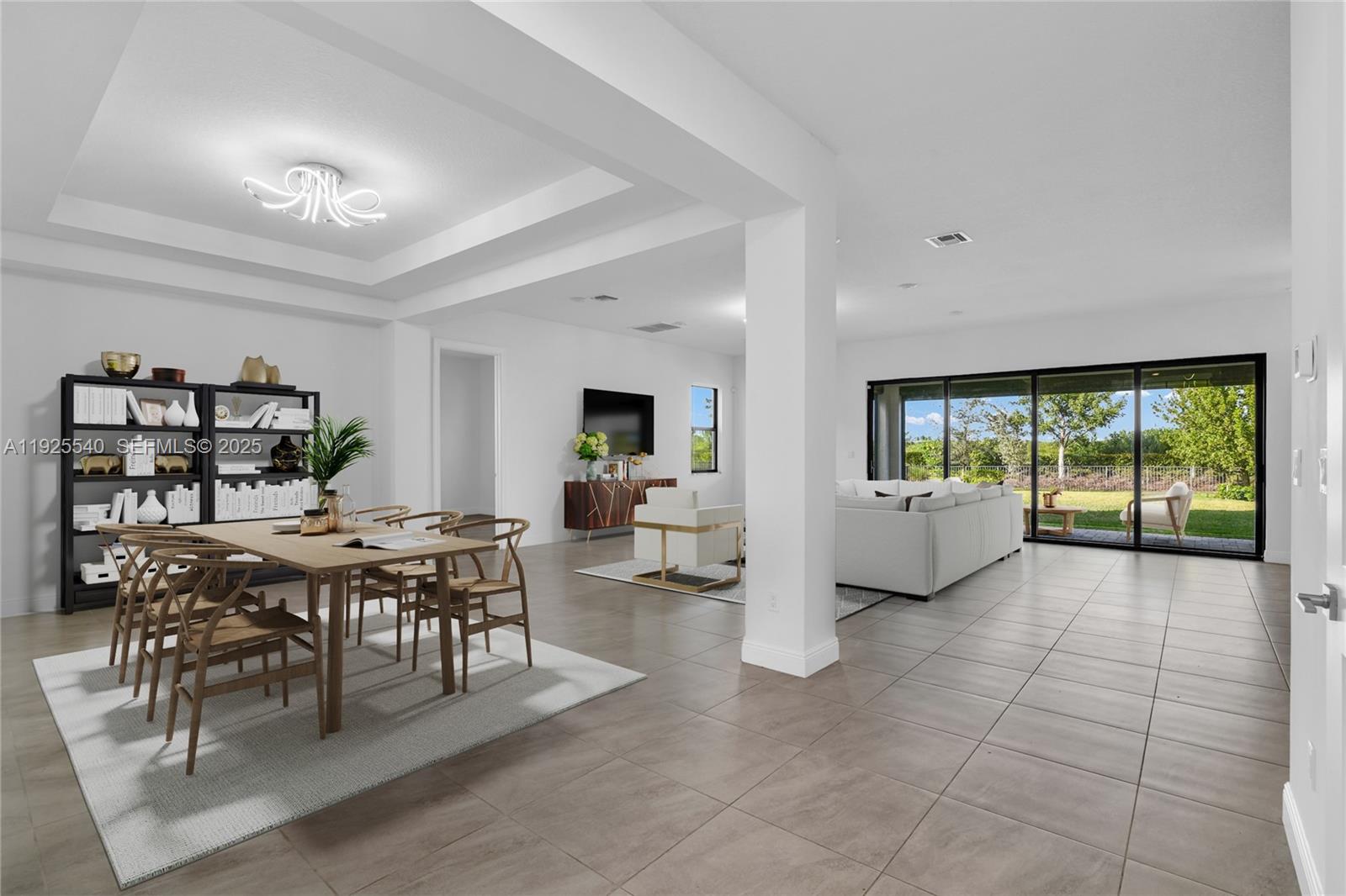 PARKLAND BAY - Residential