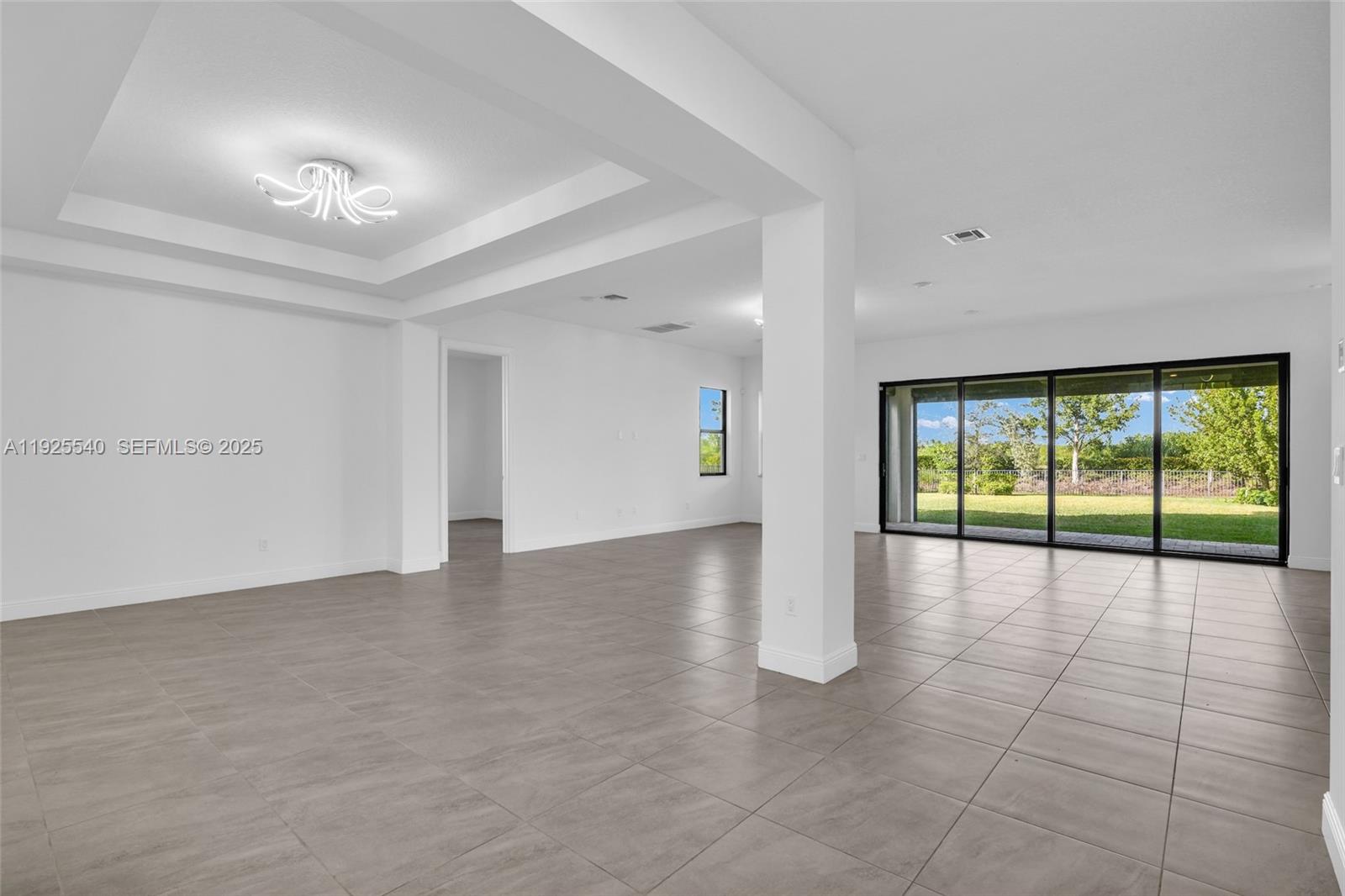 12535 N Parkland Bay Trl