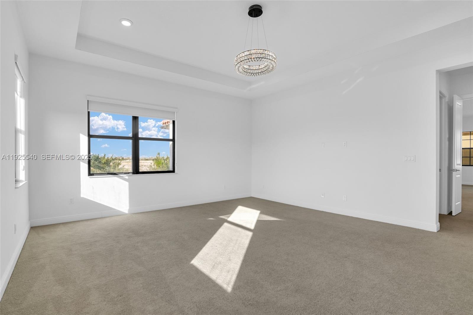 PARKLAND BAY - Residential