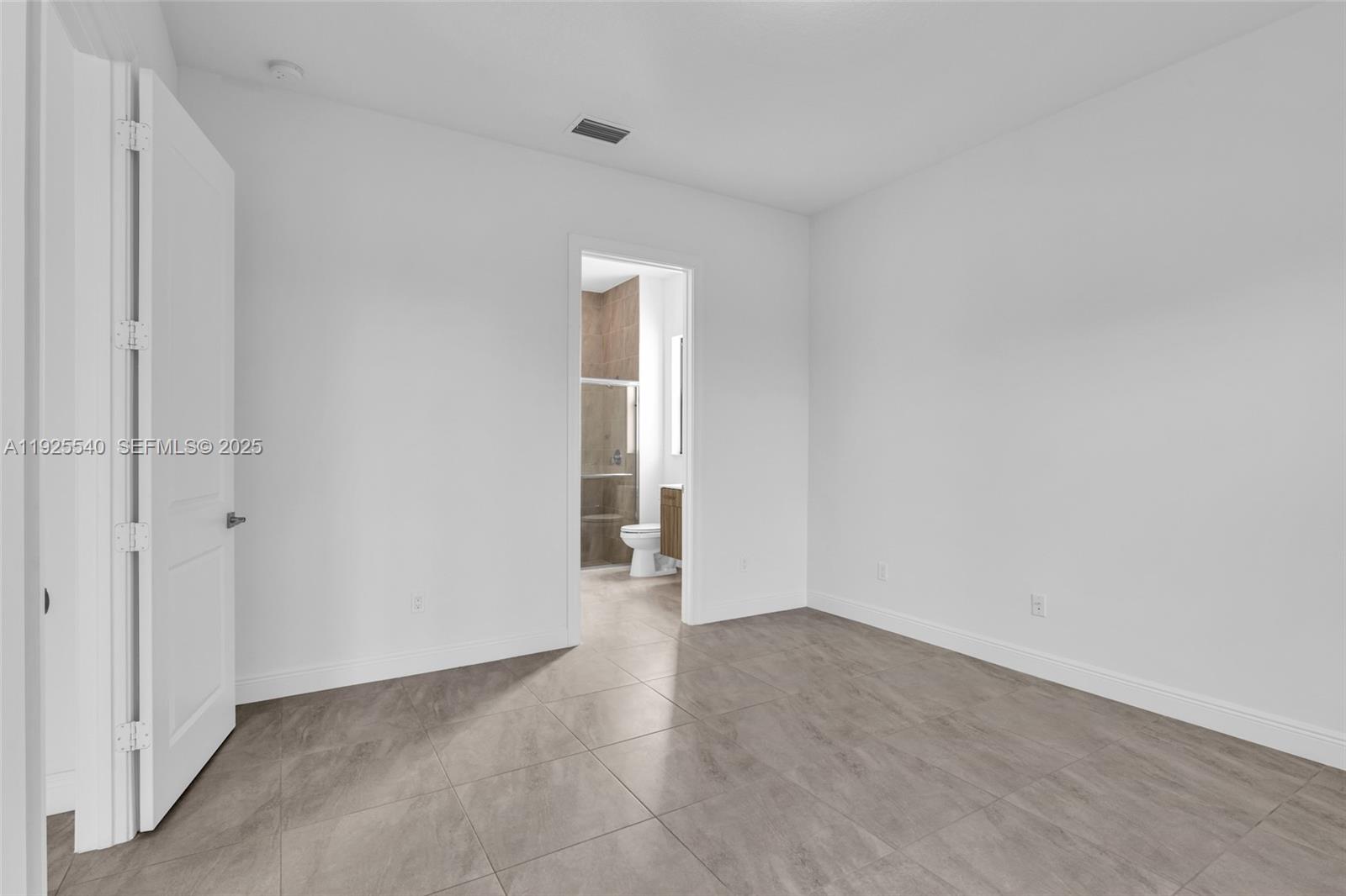 PARKLAND BAY - Residential