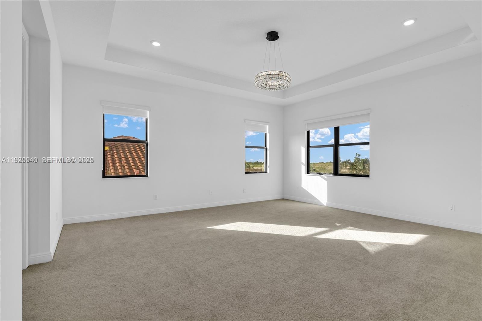 PARKLAND BAY - Residential