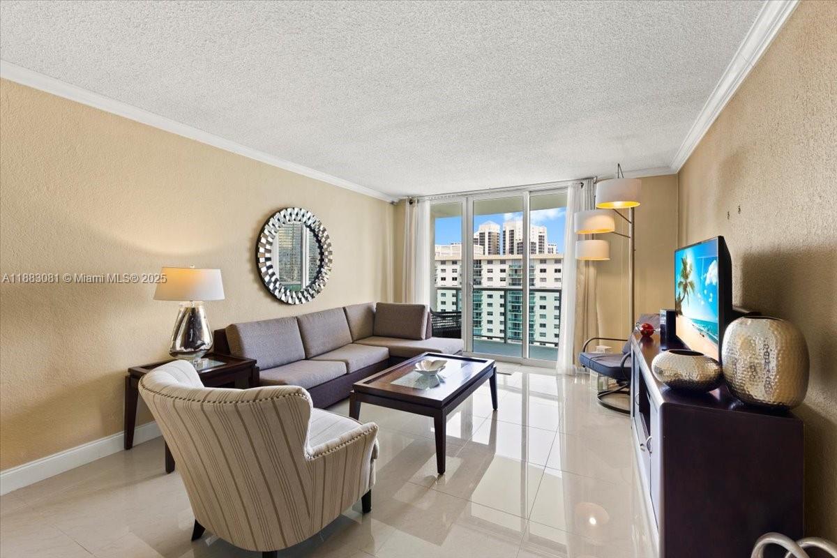 OCEANVIEW BUILDING B COND - Residential