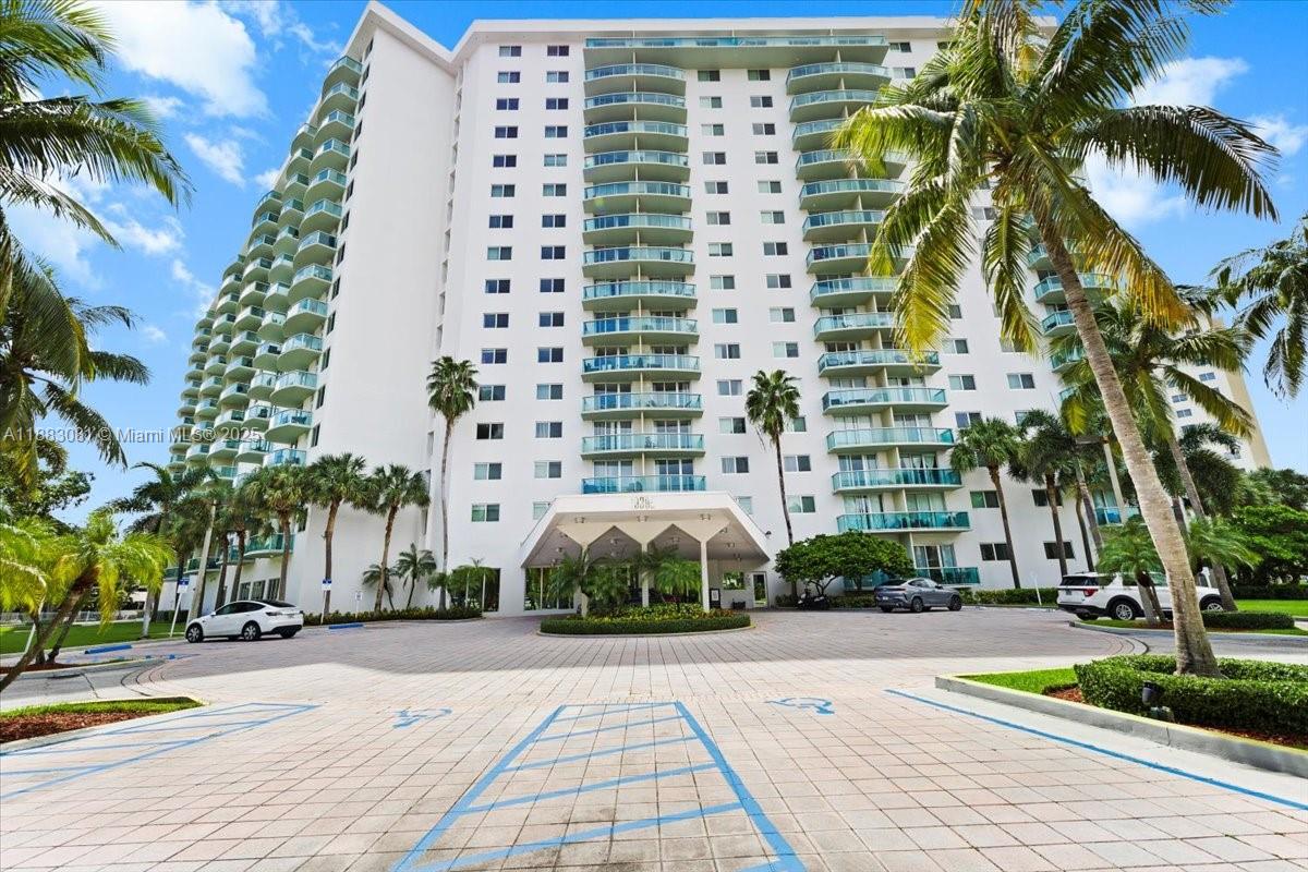 OCEANVIEW BUILDING B COND - Residential