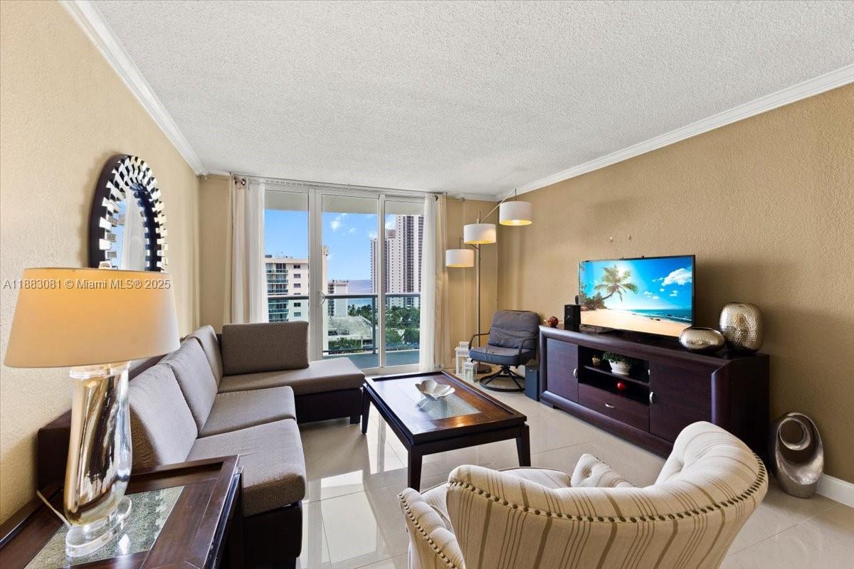 OCEANVIEW BUILDING B COND - Residential