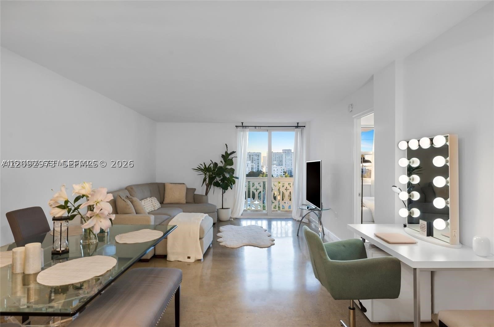 1020 Meridian Ave 816